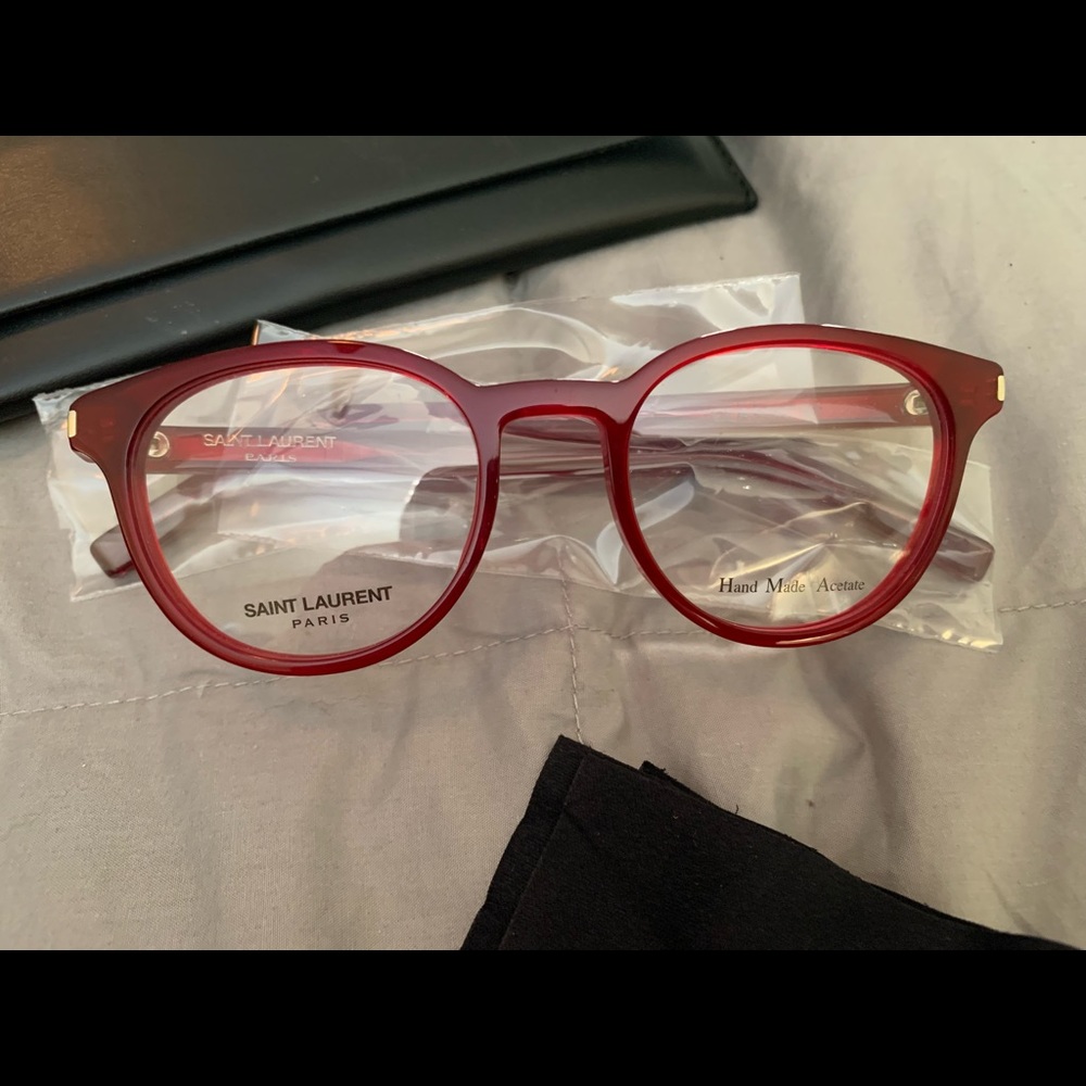 🎉HP🎉 Saint Laurent Paris Burgundy Classic 10 Glasses - Picture 2 of 8
